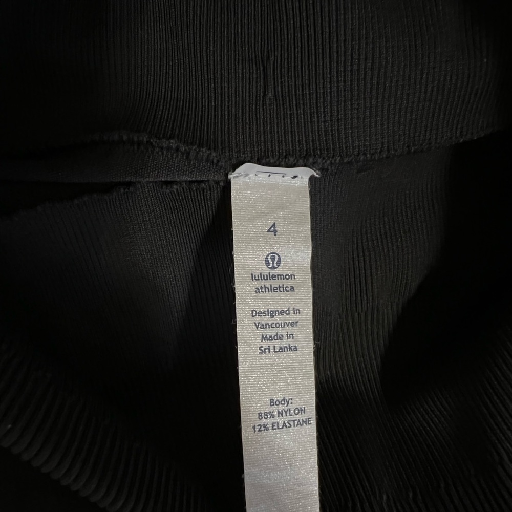 Lululemon Seamless Ribbed Leggings - Picture 4 of 6